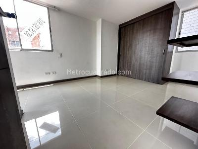 Apartamento de 3 alcobas en arriendo en Parque Principal, Sabaneta, 75 m² · foto 15 de 19