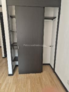 Apartamento de 3 alcobas en arriendo en El Poblado, Medellín, 84 m² · foto 10 de 15