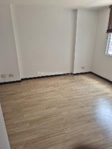 Apartamento de 3 alcobas en arriendo en El Poblado, Medellín, 84 m² · foto 11 de 15