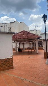 Apartamento de 4 alcobas en venta en El Bosque, Floridablanca, 112 m² · foto 4 de 20