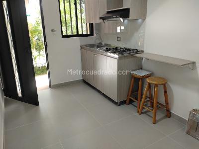 Apartaestudio en arriendo en Belen Rosales, Medellín, 30 m² · foto 2 de 7