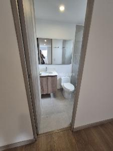 Apartamento de 2 alcobas en arriendo en El Poblado, Medellín, 80 m² · foto 11 de 11