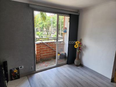 Apartaestudio en venta en Belen La Palma, Medellín, 37 m² · foto 2 de 16