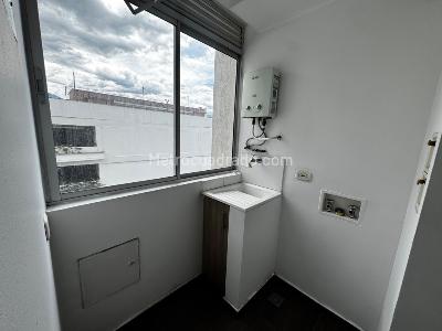 Apartamento de 3 alcobas en arriendo en Prados De Sabaneta, Sabaneta, 69 m² · foto 6 de 11