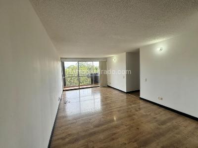 Apartamento de 3 alcobas en arriendo en Santa Ana, Rionegro, 80 m² · foto 5 de 17