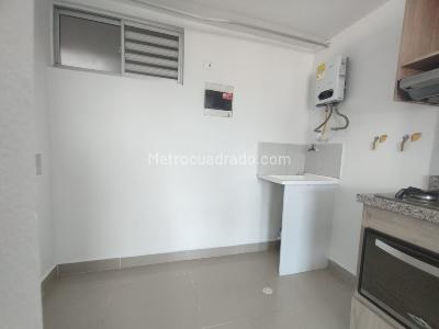 Apartamento de 2 alcobas en arriendo en Parque Principal, Sabaneta, 76 m² · foto 13 de 14
