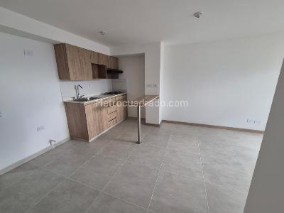 Apartamento de 3 alcobas en venta en Amazonia, Bello, 57 m² · foto 7 de 20