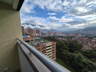 Apartamento de 3 alcobas en venta en Amazonia, Bello, 57 m² · foto 8 de 20