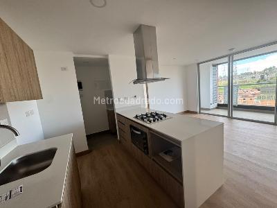 Apartamento de 2 alcobas en arriendo en El Porvenir, Rionegro, 75 m² · foto 4 de 17