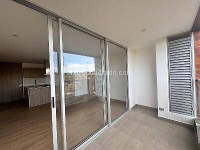 Apartamento de 2 alcobas en arriendo en El Porvenir, Rionegro, 75 m² · foto 5 de 17