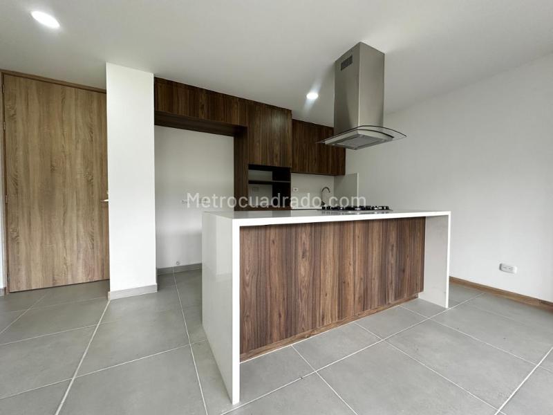 Spacious 2BR Apartment in Vereda San José - 4