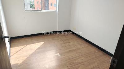 Apartamento de 3 alcobas en venta en Villas Del Carmen, Sabaneta, 58 m² · foto 9 de 18