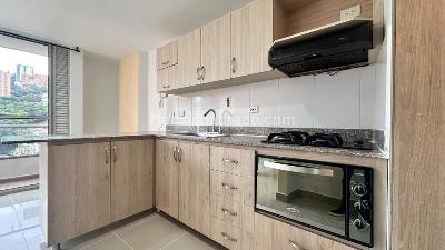 Apartamento de 2 alcobas en arriendo en Parque Principal, Sabaneta, 60 m² · foto 5 de 12