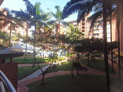 Apartamento en arriendo en Laureles, Medellín · foto 2 de 14