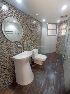 Apartamento en arriendo en Laureles, Medellín · foto 8 de 14