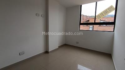 Apartamento de 3 alcobas en arriendo en Laureles, Medellín, 70 m² · foto 8 de 15