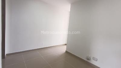 Apartamento de 3 alcobas en arriendo en Laureles, Medellín, 70 m² · foto 9 de 15