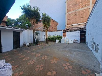 Local Comercial en Arriendo, Manchester, Bello