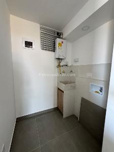 Apartamento de 3 alcobas en arriendo en El Porvenir, Rionegro, 55 m² · foto 4 de 13
