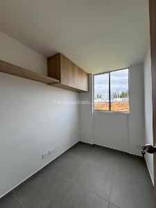 Apartamento de 3 alcobas en arriendo en El Porvenir, Rionegro, 55 m² · foto 8 de 13
