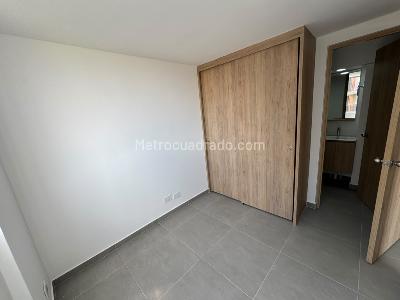 Apartamento de 3 alcobas en arriendo en El Porvenir, Rionegro, 55 m² · foto 12 de 13