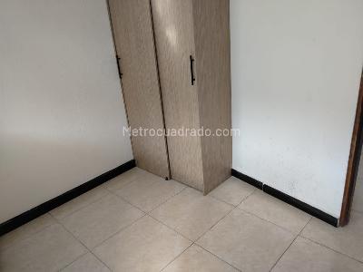 Apartamento de 3 alcobas en arriendo en El Diamante, Medellín, 60 m² · foto 8 de 8