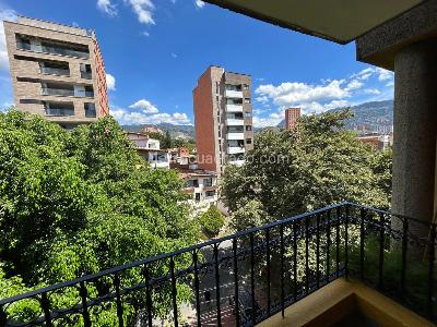 Apartamento de 2 alcobas en arriendo en Laureles, Medellín, 110 m² · foto 5 de 20