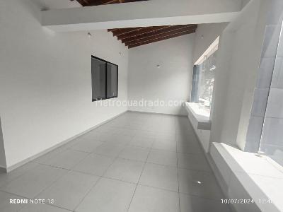 Retail space for rent in Calasanz, Medellín