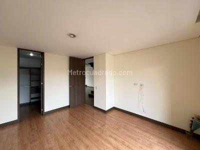 Apartamento en arriendo en Zuñiga, Envigado · foto 11 de 20