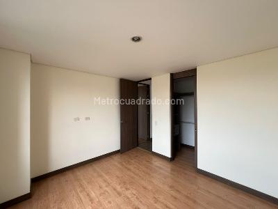 Apartamento en arriendo en Zuñiga, Envigado · foto 18 de 20