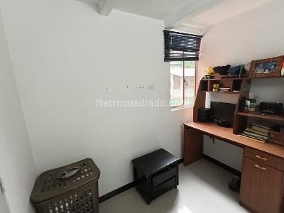 Apartamento en venta en Rodeo Alto, Medellín · foto 12 de 20