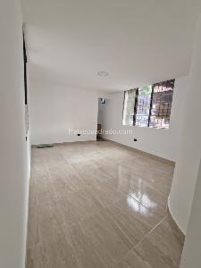 Casa de 4 alcobas en arriendo en La Milagrosa, Medellín, 180 m² · foto 11 de 20