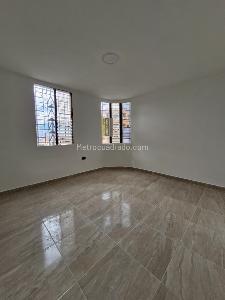Casa de 4 alcobas en arriendo en La Milagrosa, Medellín, 180 m² · foto 18 de 20