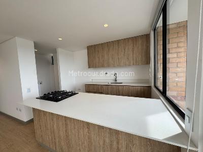 Apartamento en arriendo en San Antonio, Rionegro · foto 3 de 16
