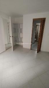 Apartamento de 4 alcobas en arriendo en Loma De Los Bernal, Medellín, 70 m² · foto 9 de 19