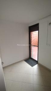 Apartamento de 4 alcobas en arriendo en Loma De Los Bernal, Medellín, 70 m² · foto 13 de 19