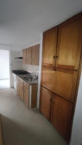 Apartamento de 4 alcobas en arriendo en Loma De Los Bernal, Medellín, 70 m² · foto 15 de 19