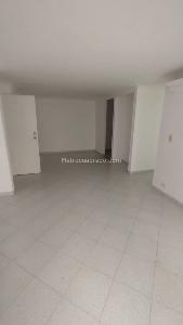 Apartamento de 4 alcobas en arriendo en Loma De Los Bernal, Medellín, 70 m² · foto 18 de 19