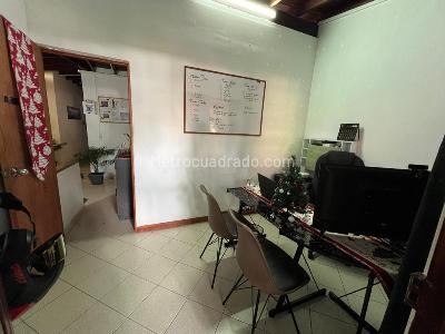 Casa en venta en Estadio, Medellín · foto 6 de 14