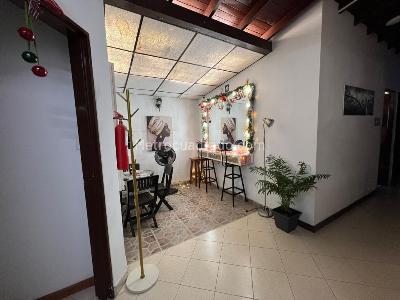 Casa en venta en Estadio, Medellín · foto 11 de 14