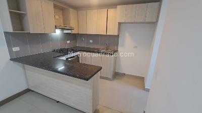 Apartamento de 3 alcobas en arriendo en El Trianon Sector Señorial, Envigado, 84 m² · foto 5 de 17