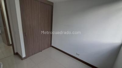 Apartamento de 3 alcobas en arriendo en El Trianon Sector Señorial, Envigado, 84 m² · foto 11 de 17