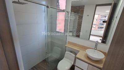 Apartamento de 3 alcobas en arriendo en El Trianon Sector Señorial, Envigado, 84 m² · foto 16 de 17