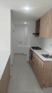 Apartamento de 3 alcobas en arriendo en San German, Medellín, 82 m² · foto 2 de 20
