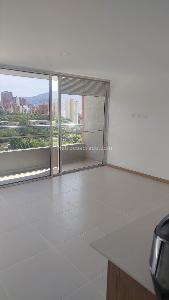 Apartamento de 3 alcobas en arriendo en San German, Medellín, 82 m² · foto 3 de 20