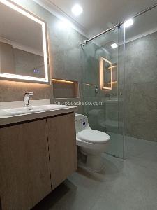 Apartamento de 3 alcobas en arriendo en Conquistadores, Medellín, 120 m² · foto 17 de 20