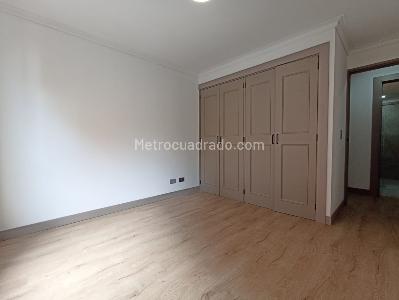 Apartamento de 3 alcobas en arriendo en Conquistadores, Medellín, 120 m² · foto 19 de 20