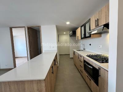 Apartamento en arriendo en San Antonio, Rionegro · foto 4 de 16