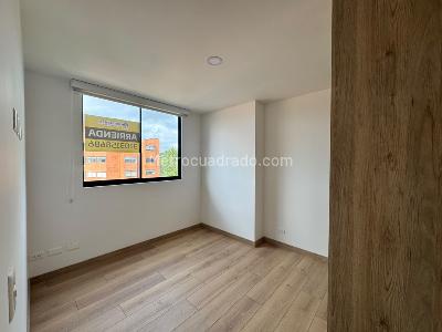 Apartamento en arriendo en San Antonio, Rionegro · foto 10 de 16