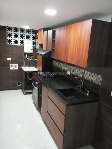 Apartamento en venta en Loma Del Escobero, Envigado · foto 5 de 20